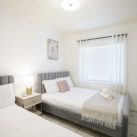 Modern 2 Bedroom In The Heart Of Wynwood Art District Miami Exterior foto
